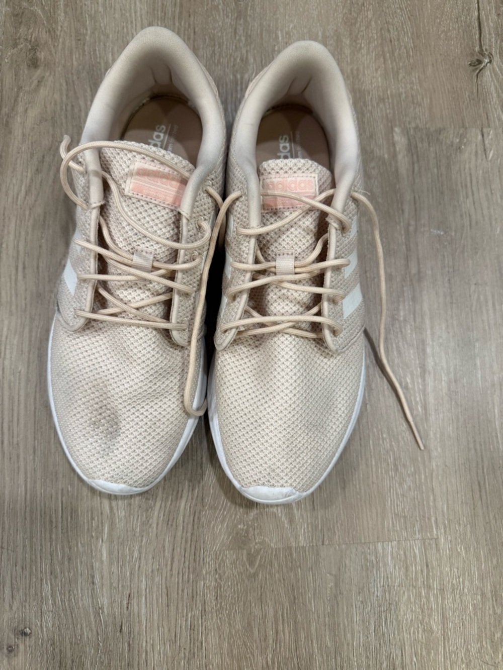 adidas cloud foam Women's Light Pink Mesh Running Shoes size 9.5